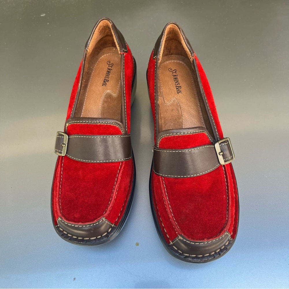 J.Renee Vibrant Red and Rich Brown Loafers